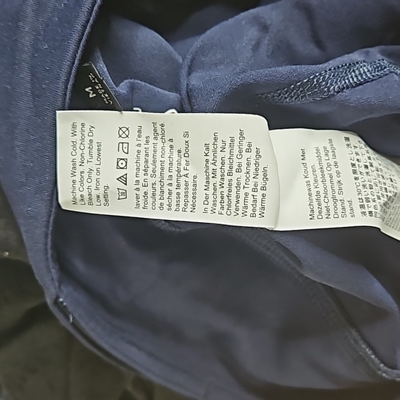 J. Crew Weekend Signature Flex Bike Shorts in Navy Size Medium - Picture 5 of 5